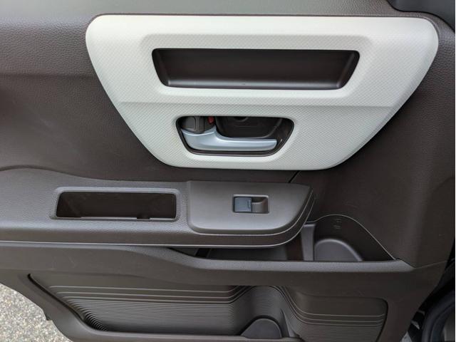 N-BOX L ナビ付 衝突被害軽減システム 盗難防止システム アイドリングストップ バックカメラ シートヒーター オートエアコン LEDヘッドライト スマートキー 電動スライド クルーズコントロール(52枚目)