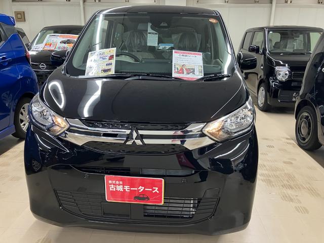 ｅＫワゴン Ｍ　届出済未使用車　衝突被害軽減システム　盗難防止システム　ＣＶＴ　オートライト　アイドリングストップ　バックカメラ　シートヒーター　キーレスエントリー（3枚目）