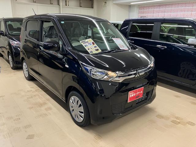 ｅＫワゴン Ｍ　届出済未使用車　衝突被害軽減システム　盗難防止システム　ＣＶＴ　オートライト　アイドリングストップ　バックカメラ　シートヒーター　キーレスエントリー（5枚目）