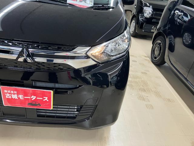 ｅＫワゴン Ｍ　届出済未使用車　衝突被害軽減システム　盗難防止システム　ＣＶＴ　オートライト　アイドリングストップ　バックカメラ　シートヒーター　キーレスエントリー（7枚目）