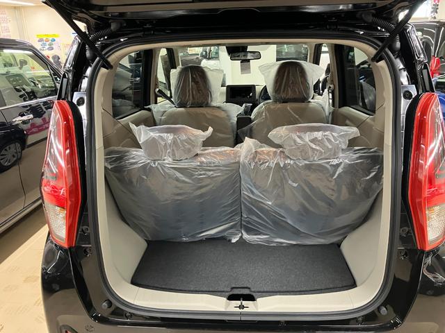 ｅＫワゴン Ｍ　届出済未使用車　衝突被害軽減システム　盗難防止システム　ＣＶＴ　オートライト　アイドリングストップ　バックカメラ　シートヒーター　キーレスエントリー（16枚目）