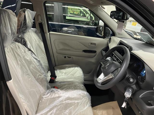 ｅＫワゴン Ｍ　届出済未使用車　衝突被害軽減システム　盗難防止システム　ＣＶＴ　オートライト　アイドリングストップ　バックカメラ　シートヒーター　キーレスエントリー（24枚目）