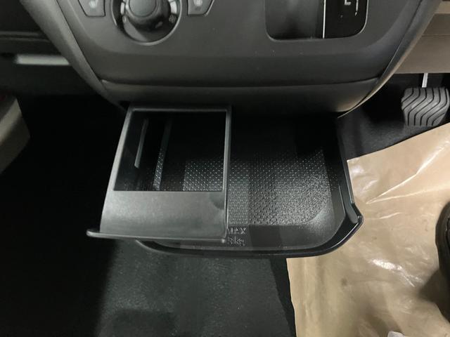 ｅＫワゴン Ｍ　届出済未使用車　衝突被害軽減システム　盗難防止システム　ＣＶＴ　オートライト　アイドリングストップ　バックカメラ　シートヒーター　キーレスエントリー（28枚目）