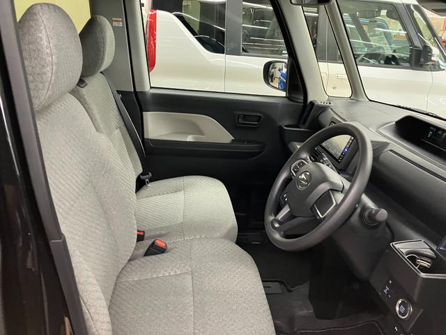 タント Ｘ　ナビ付　衝突被害軽減システム　盗難防止システム　ＣＶＴ　オートライト　アイドリングストップ　バックカメラ　シートヒーター　オートエアコン　ＬＥＤヘッドライト　スマートキー　電動スライドドア　ピラーレス（2枚目）