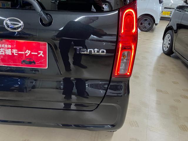 タント Ｘ　ナビ付　衝突被害軽減システム　盗難防止システム　ＣＶＴ　オートライト　アイドリングストップ　バックカメラ　シートヒーター　オートエアコン　ＬＥＤヘッドライト　スマートキー　電動スライドドア　ピラーレス（16枚目）