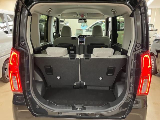 タント Ｘ　ナビ付　衝突被害軽減システム　盗難防止システム　ＣＶＴ　オートライト　アイドリングストップ　バックカメラ　シートヒーター　オートエアコン　ＬＥＤヘッドライト　スマートキー　電動スライドドア　ピラーレス（18枚目）