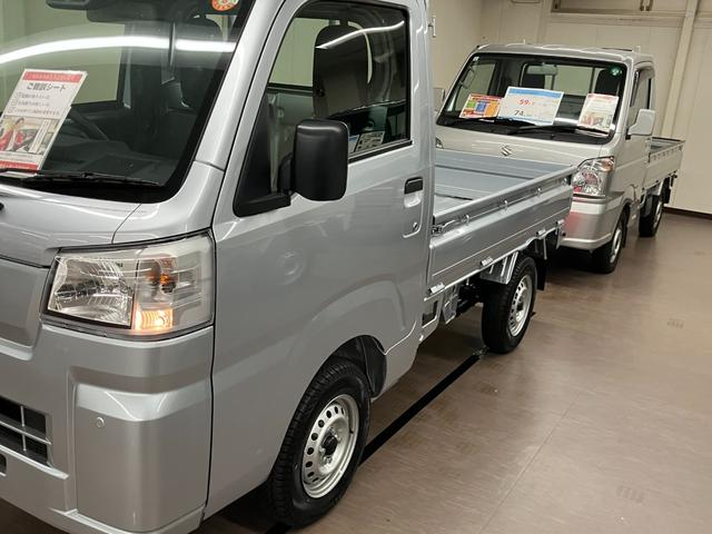 ハイゼットトラック スタンダード 農用スペシャル パートタイム4WD 届出済未使用車 衝突被害軽減システム オートライト エアコン アイドリングストップ 運転席助手席エアバッグ ABS パワーステアリング(10枚目)