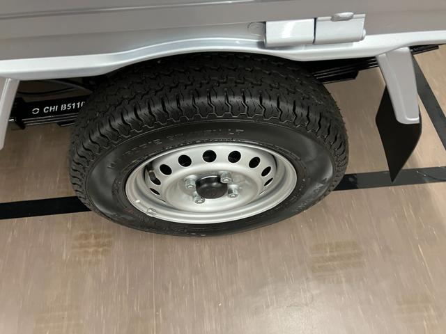 ハイゼットトラック スタンダード 農用スペシャル パートタイム4WD 届出済未使用車 衝突被害軽減システム オートライト エアコン アイドリングストップ 運転席助手席エアバッグ ABS パワーステアリング(35枚目)