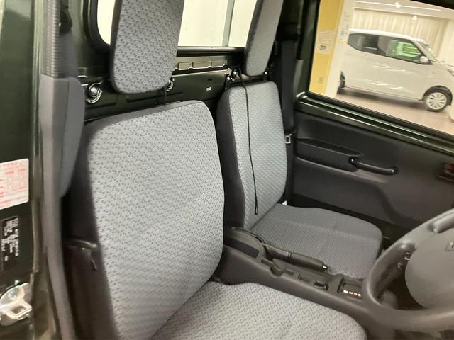 キャリイトラック KC パートタイム4WD 届出済未使用車 衝突被害軽減システム オートライト エアコン キーレスエントリー パワーウィンドウ アイドリングストップ AM/FMラジオ(20枚目)