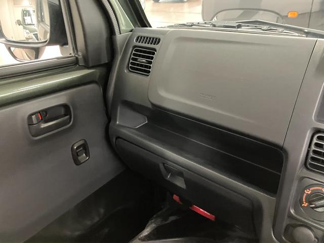 キャリイトラック KC パートタイム4WD 届出済未使用車 衝突被害軽減システム オートライト エアコン キーレスエントリー パワーウィンドウ アイドリングストップ AM/FMラジオ(22枚目)