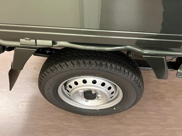 キャリイトラック KC パートタイム4WD 届出済未使用車 衝突被害軽減システム オートライト エアコン キーレスエントリー パワーウィンドウ アイドリングストップ AM/FMラジオ(35枚目)