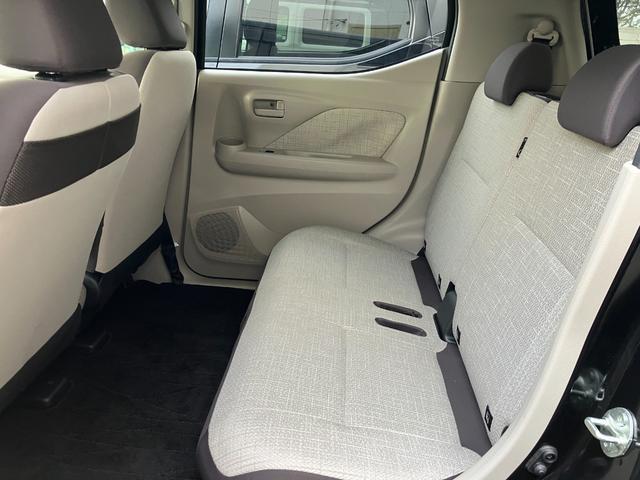 デイズ Ｘ　衝突被害軽減システム　盗難防止システム　ＣＶＴ　オートライト　アイドリングストップ　バックカメラ　オートエアコン　スマートキー（22枚目）