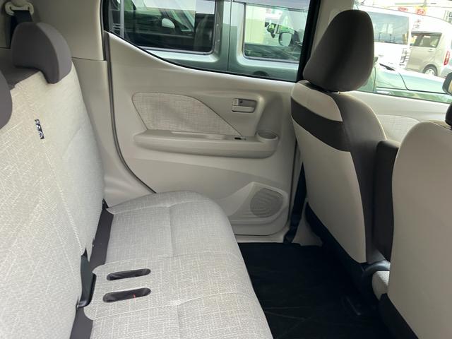 デイズ Ｘ　衝突被害軽減システム　盗難防止システム　ＣＶＴ　オートライト　アイドリングストップ　バックカメラ　オートエアコン　スマートキー（26枚目）