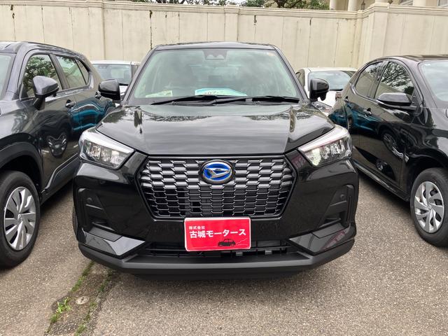 ロッキー Ｘ　ＨＥＶ　登録済未使用車　衝突被害軽減システム　盗難防止システム　ＣＶＴ　オートライト　オートエアコン　スマートキー　純正ＡＷホイール（3枚目）