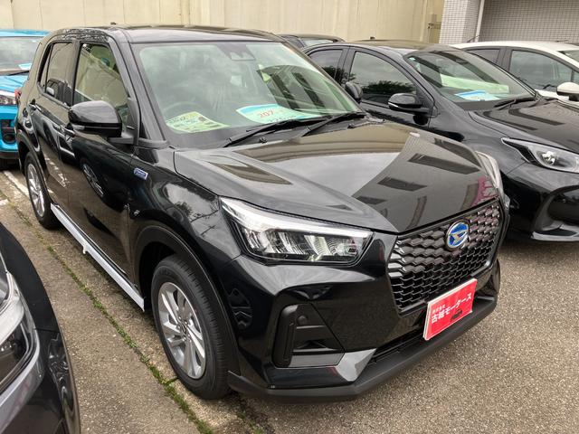 ロッキー Ｘ　ＨＥＶ　登録済未使用車　衝突被害軽減システム　盗難防止システム　ＣＶＴ　オートライト　オートエアコン　スマートキー　純正ＡＷホイール（5枚目）