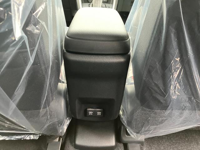 ロッキー Ｘ　ＨＥＶ　登録済未使用車　衝突被害軽減システム　盗難防止システム　ＣＶＴ　オートライト　オートエアコン　スマートキー　純正ＡＷホイール（25枚目）