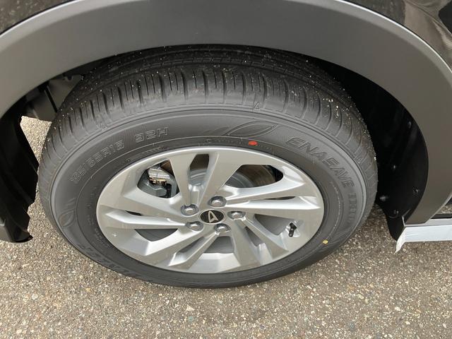 ロッキー Ｘ　ＨＥＶ　登録済未使用車　衝突被害軽減システム　盗難防止システム　ＣＶＴ　オートライト　オートエアコン　スマートキー　純正ＡＷホイール（47枚目）