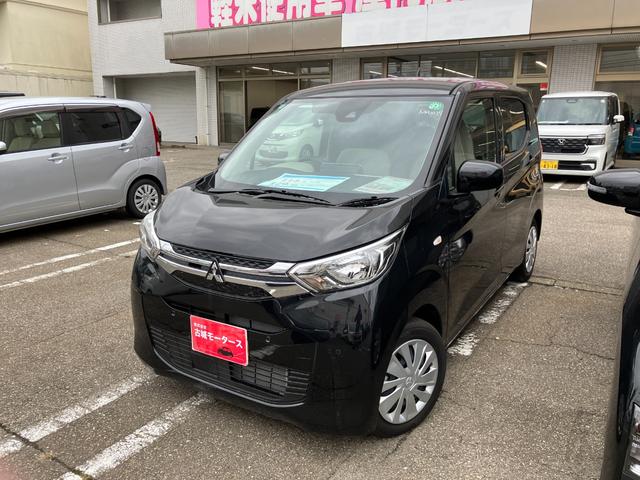 ｅＫワゴン Ｍ　ナビ付　衝突被害軽減システム　盗難防止システム　ＣＶＴ　オートライト　アイドリングストップ　バックカメラ　シートヒーター　キーレスエントリー（2枚目）