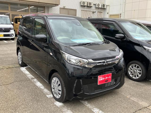 ｅＫワゴン Ｍ　ナビ付　衝突被害軽減システム　盗難防止システム　ＣＶＴ　オートライト　アイドリングストップ　バックカメラ　シートヒーター　キーレスエントリー（5枚目）