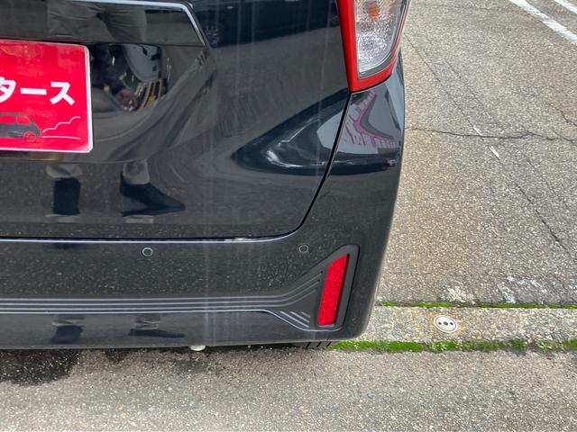 ｅＫワゴン Ｍ　ナビ付　衝突被害軽減システム　盗難防止システム　ＣＶＴ　オートライト　アイドリングストップ　バックカメラ　シートヒーター　キーレスエントリー（14枚目）