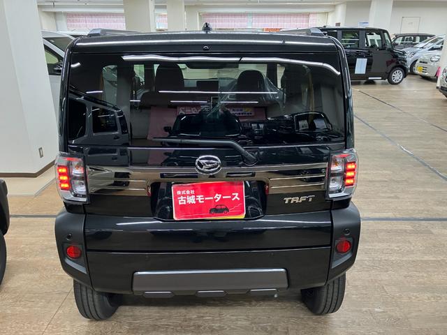 タフト Ｇ　ダーククロムベンチャー　届出済未使用車　衝突被害軽減システム　盗難防止システム　ＣＶＴ　オートライト　アイドリングストップ　バックカメラ　シートヒーター　オートエアコン　ＬＥＤヘッドライト　スマートキー　純正ＡＷホイール（11枚目）