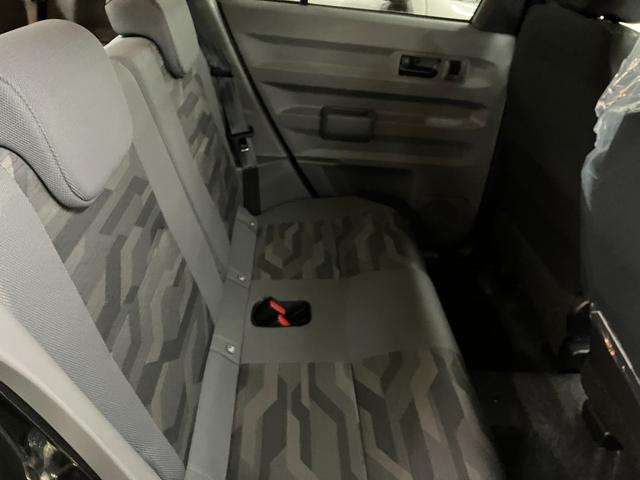 タフト Ｇ　ダーククロムベンチャー　届出済未使用車　衝突被害軽減システム　盗難防止システム　ＣＶＴ　オートライト　アイドリングストップ　バックカメラ　シートヒーター　オートエアコン　ＬＥＤヘッドライト　スマートキー　純正ＡＷホイール（23枚目）