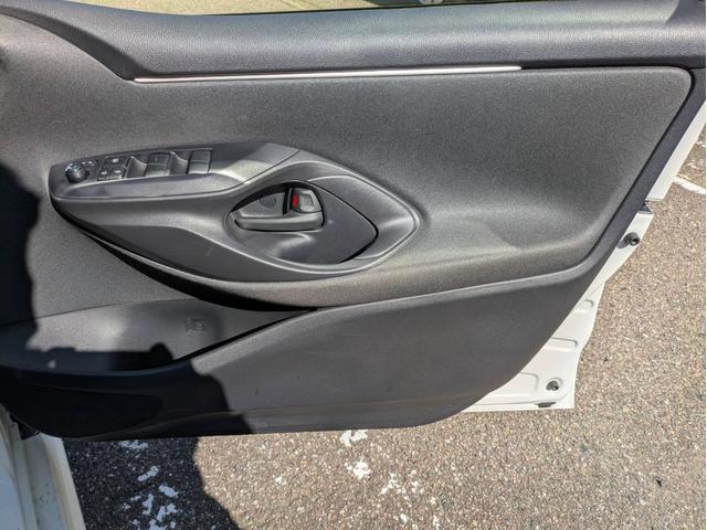 ヤリス X ディスプレイオーディオ付 衝突被害軽減システム 盗難防止システム CVT オートライト バックカメラ スマートキー ETC(26枚目)