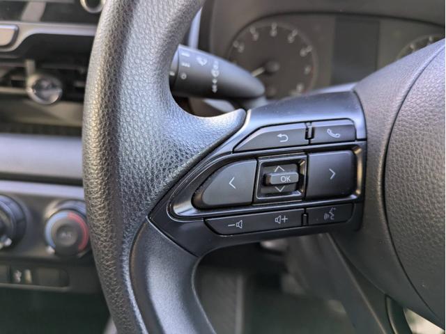 ヤリス X ディスプレイオーディオ付 衝突被害軽減システム 盗難防止システム CVT オートライト バックカメラ スマートキー ETC(34枚目)