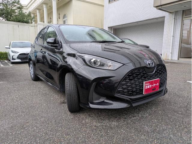 ヤリス X ナビ付 4WD 衝突被害軽減システム 盗難防止システム CVT オートライト バックカメラ オートエアコン スマートキー クルーズコントロール ETC(8枚目)