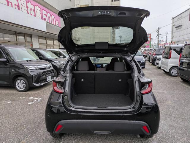 ヤリス X ナビ付 4WD 衝突被害軽減システム 盗難防止システム CVT オートライト バックカメラ オートエアコン スマートキー クルーズコントロール ETC(14枚目)