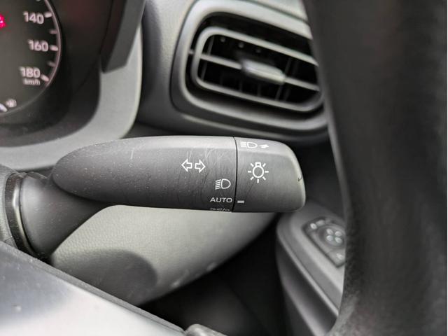 ヤリス X ナビ付 4WD 衝突被害軽減システム 盗難防止システム CVT オートライト バックカメラ オートエアコン スマートキー クルーズコントロール ETC(31枚目)