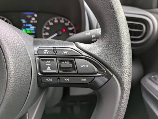 ヤリス X ナビ付 4WD 衝突被害軽減システム 盗難防止システム CVT オートライト バックカメラ オートエアコン スマートキー クルーズコントロール ETC(33枚目)