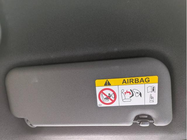 ヤリス X ナビ付 4WD 衝突被害軽減システム 盗難防止システム CVT オートライト バックカメラ オートエアコン スマートキー クルーズコントロール ETC(44枚目)