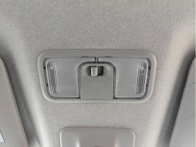 ルーミー G ナビ付 衝突被害軽減システム 盗難防止システム CVT オートライト アイドリングストップ バックカメラ オートエアコン スマートキー 両側電動スライドドア(42枚目)