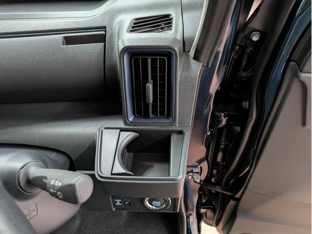 タント Ｘ　ナビ付　届出済未使用車　衝突被害軽減システム　盗難防止システム　オートライト　アイドリングストップ　バックカメラ　シートヒーター　オートエアコン　ＬＥＤヘッドライト　スマートキー　電動スライドドア（33枚目）