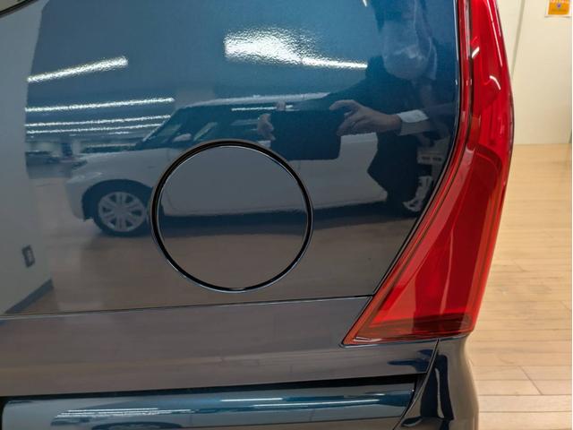 タント Ｘ　ナビ付　届出済未使用車　衝突被害軽減システム　盗難防止システム　オートライト　アイドリングストップ　バックカメラ　シートヒーター　オートエアコン　ＬＥＤヘッドライト　スマートキー　電動スライドドア（54枚目）