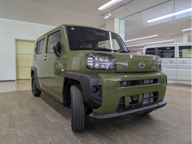タフト Ｘ　衝突被害軽減システム　盗難防止システム　ＣＶＴ　オートライト　アイドリングストップ　バックカメラ　オートエアコン　ＬＥＤヘッドライト　スマートキー（7枚目）