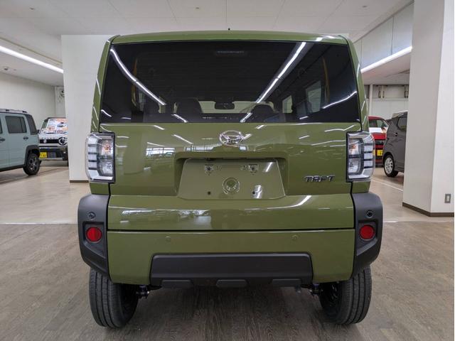 タフト Ｘ　衝突被害軽減システム　盗難防止システム　ＣＶＴ　オートライト　アイドリングストップ　バックカメラ　オートエアコン　ＬＥＤヘッドライト　スマートキー（10枚目）