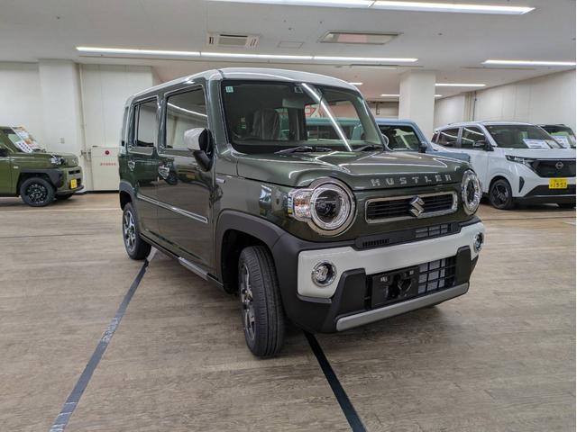 ハスラー ハイブリッドＸ　４ＷＤ　届出済未使用車　衝突被害軽減システム　盗難防止システム　オートライト　アイドリングストップ　シートヒーター　クルーズコントロール　オートエアコン　ＬＥＤヘッドライト　スマートキー　純正アルミ（8枚目）
