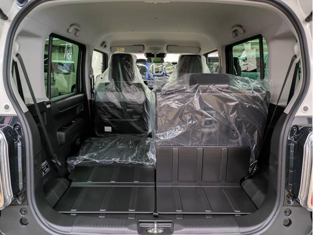 ハスラー ハイブリッドＸ　４ＷＤ　届出済未使用車　衝突被害軽減システム　盗難防止システム　オートライト　アイドリングストップ　シートヒーター　クルーズコントロール　オートエアコン　ＬＥＤヘッドライト　スマートキー　純正アルミ（13枚目）