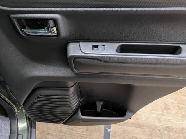 ハスラー ハイブリッドＸ　４ＷＤ　届出済未使用車　衝突被害軽減システム　盗難防止システム　オートライト　アイドリングストップ　シートヒーター　クルーズコントロール　オートエアコン　ＬＥＤヘッドライト　スマートキー　純正アルミ（17枚目）