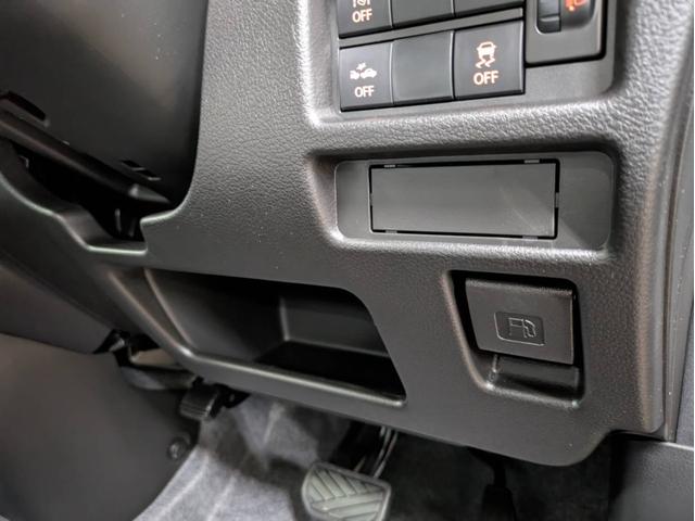 ハスラー ハイブリッドＸ　４ＷＤ　届出済未使用車　衝突被害軽減システム　盗難防止システム　オートライト　アイドリングストップ　シートヒーター　クルーズコントロール　オートエアコン　ＬＥＤヘッドライト　スマートキー　純正アルミ（32枚目）