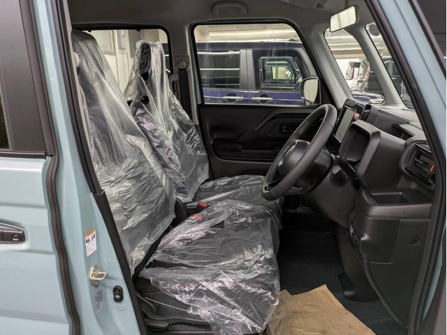 スペーシアギア ハイブリッドＸＺ　届出済未使用車　衝突被害軽減システム　盗難防止システム　アイドリングストップ　シートヒーター　オートエアコン　ＬＥＤヘッドライト　クルーズコントロール　スマートキー　両側電動スライド　純正ＡＷホイール（2枚目）