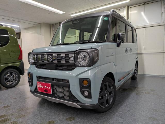 スペーシアギア ハイブリッドＸＺ　届出済未使用車　衝突被害軽減システム　盗難防止システム　アイドリングストップ　シートヒーター　オートエアコン　ＬＥＤヘッドライト　クルーズコントロール　スマートキー　両側電動スライド　純正ＡＷホイール（6枚目）