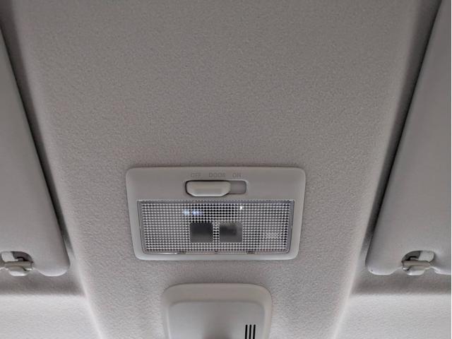 スペーシアギア ハイブリッドＸＺ　届出済未使用車　衝突被害軽減システム　盗難防止システム　アイドリングストップ　シートヒーター　オートエアコン　ＬＥＤヘッドライト　クルーズコントロール　スマートキー　両側電動スライド　純正ＡＷホイール（39枚目）