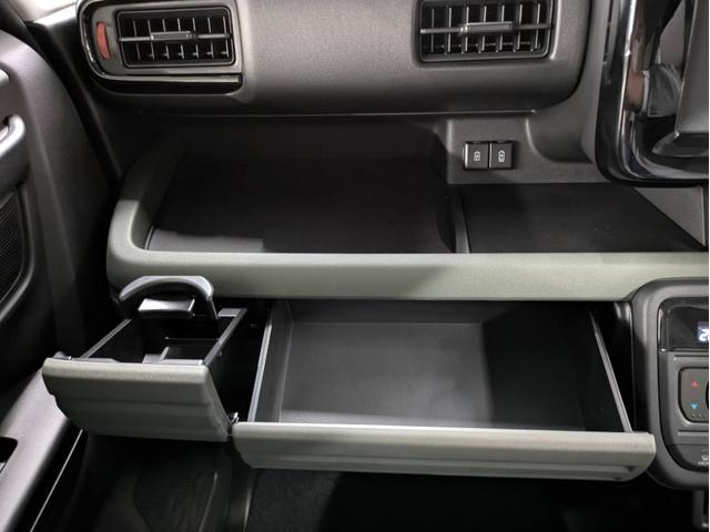 スペーシアギア ハイブリッドＸＺ　届出済未使用車　衝突被害軽減システム　盗難防止システム　アイドリングストップ　シートヒーター　オートエアコン　ＬＥＤヘッドライト　クルーズコントロール　スマートキー　両側電動スライド　純正ＡＷホイール（44枚目）