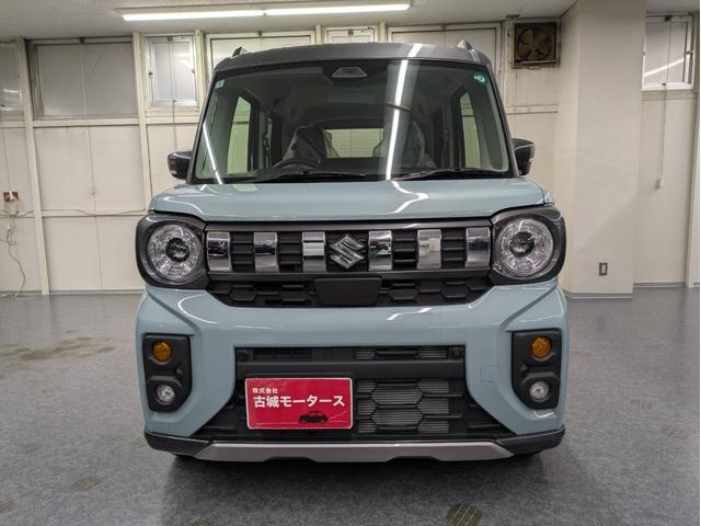 スペーシアギア ハイブリッドＸＺ　届出済未使用車　衝突被害軽減システム　盗難防止システム　アイドリングストップ　シートヒーター　オートエアコン　ＬＥＤヘッドライト　クルーズコントロール　スマートキー　両側電動スライド　純正ＡＷホイール（49枚目）