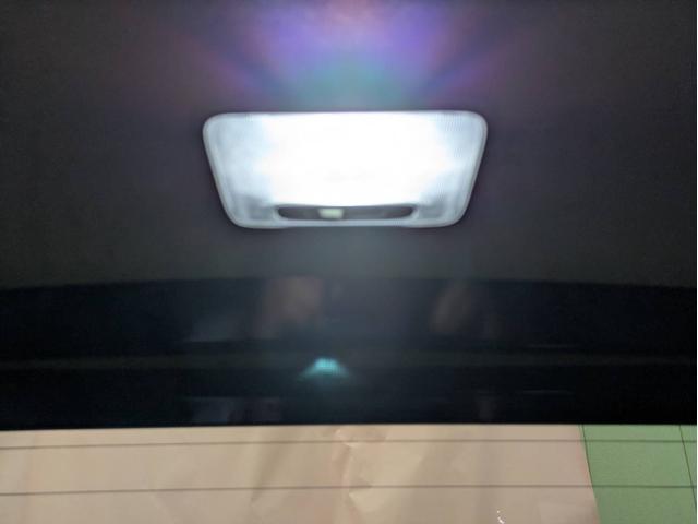 ハスラー タフワイルド 届出済未使用車 衝突被害軽減システム 盗難防止システム オートライト アイドリングストップ シートヒーター クルーズコントロール オートエアコン LEDヘッドライト スマートキー 純正AWホイール(18枚目)