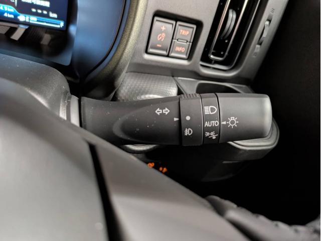 ハスラー タフワイルド 届出済未使用車 衝突被害軽減システム 盗難防止システム オートライト アイドリングストップ シートヒーター クルーズコントロール オートエアコン LEDヘッドライト スマートキー 純正AWホイール(33枚目)