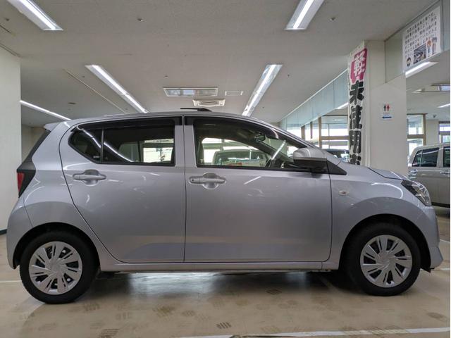 ミライース X SAIII 衝突被害軽減システム 盗難防止システム CVT オートライト アイドリングストップ キーレスエントリー コーナーセンサー CDチューナー LEDヘッドライト(11枚目)